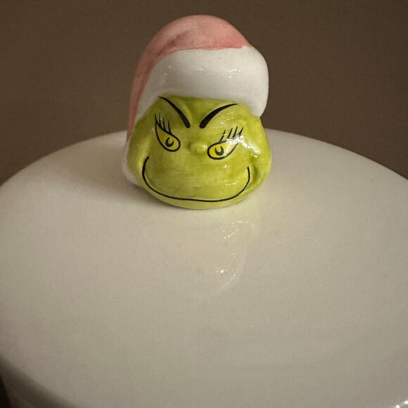 DR. SEUSS HOW THE GRINCH STOLE CHRISTMAS 2025 CARVED ROAST BEAST COOKIE JAR NEW - Picture 7 of 7
